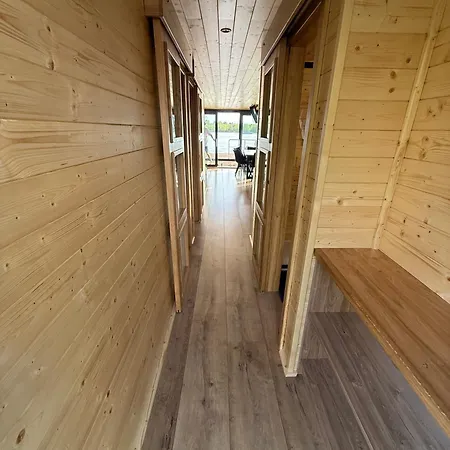 House Boat S Vyhledem Na Wake Park Brandýs nad Labem-Stará Boleslav