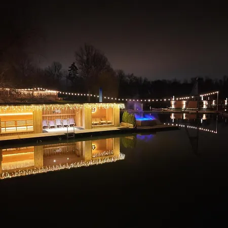 House Boat S Vyhledem Na Wake Port Tekne Brandýs nad Labem-Stará Boleslav