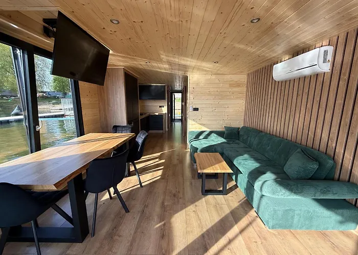 House Boat S Vyhledem Na Wake Port * Brandýs nad Labem-Stará Boleslav
