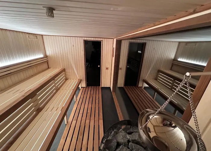 House Boat S Vyhledem Na Wake Port