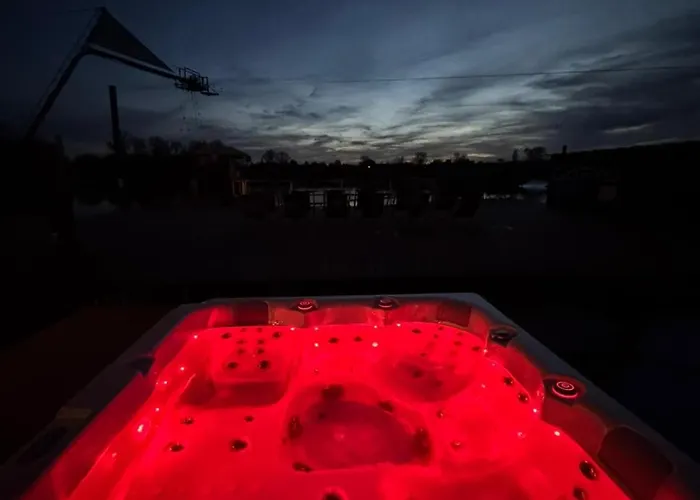 Tekne House Boat S Vyhledem Na Wake Port *