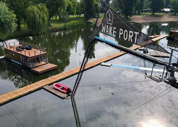 House Boat S Vyhledem Na Wake Port Tekne Brandýs nad Labem-Stará Boleslav